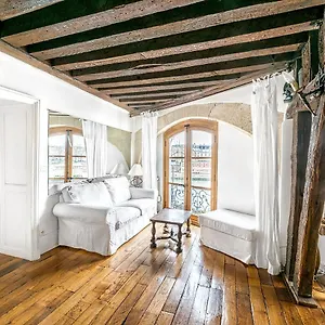 Apartment Saint-louis By B'your