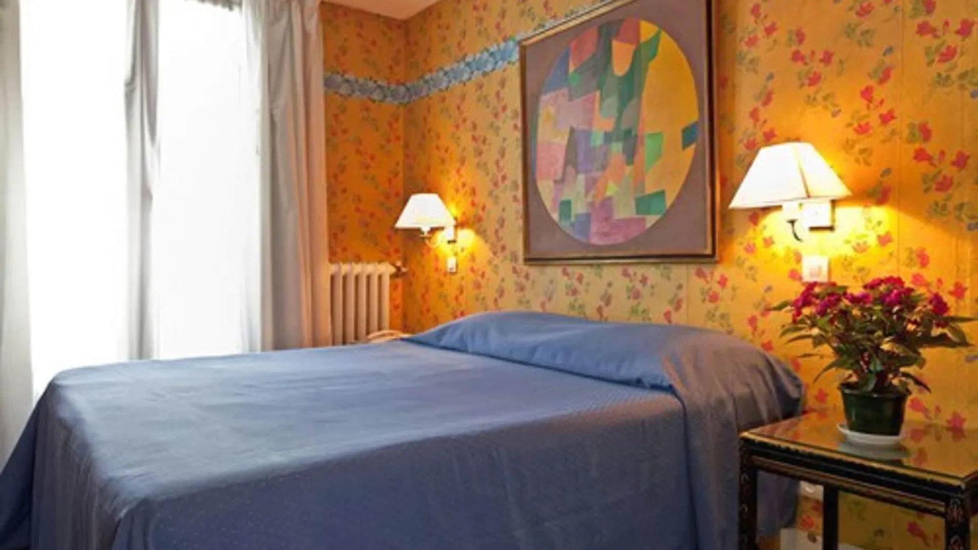 Hotel Agora Париж