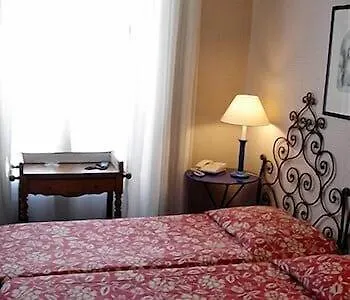 Hotel Agora Париж
