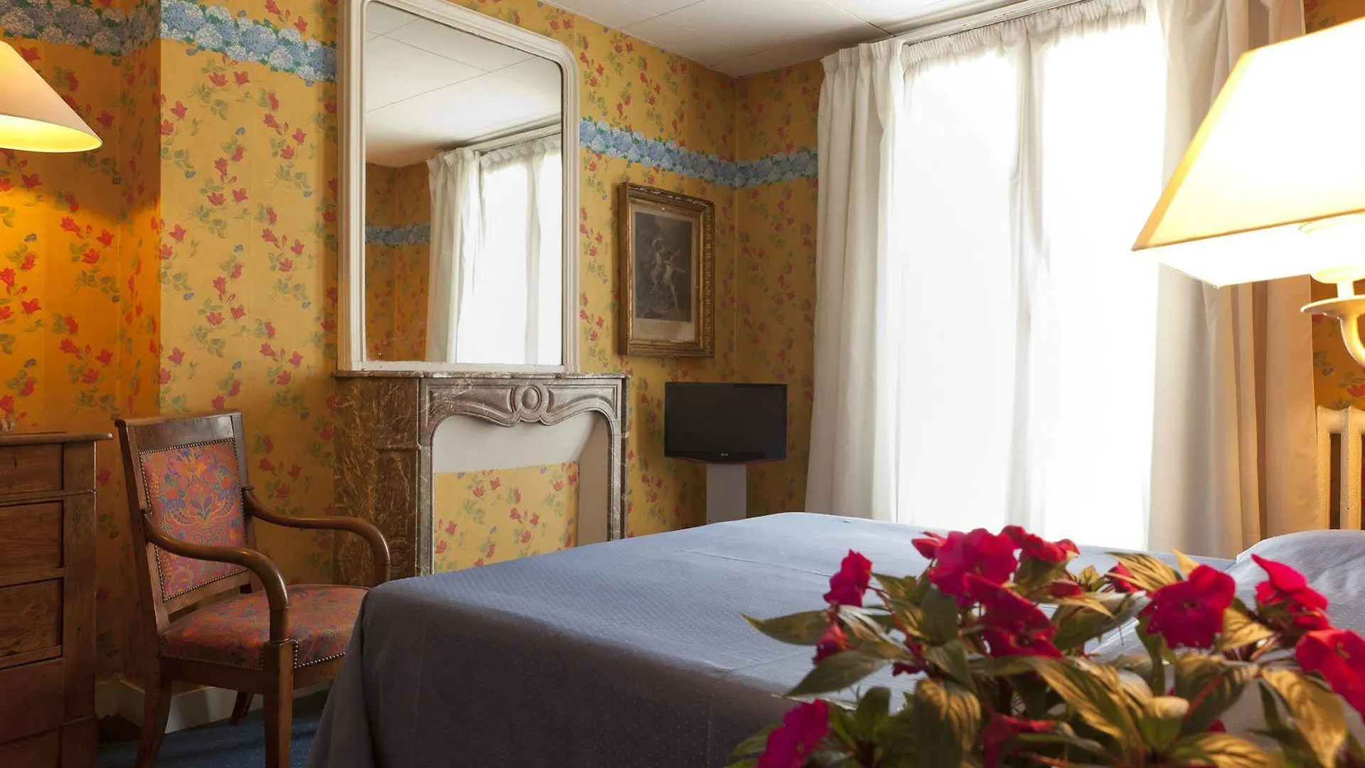 Hotel Agora Париж 2*,  Франция